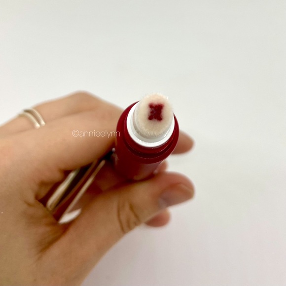 Clarins Velvet Lip Perfector in 03 - Picture 3 of 3